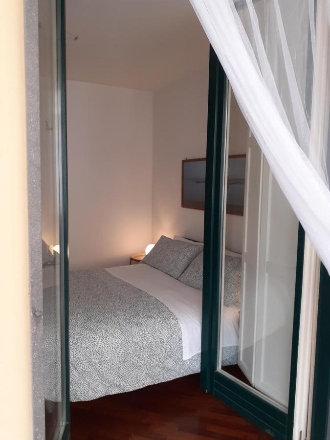 Olimpia Apartment City Center Салерно Экстерьер фото